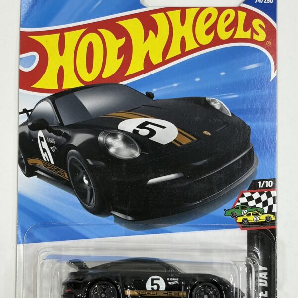 PORSCHE 911 GT3 BLACK
