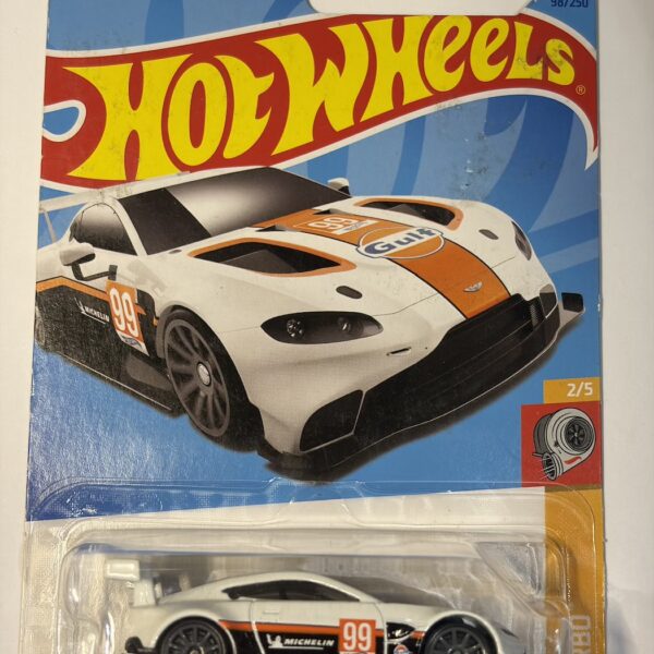 ASTON MARTIN VANTAGE GULF