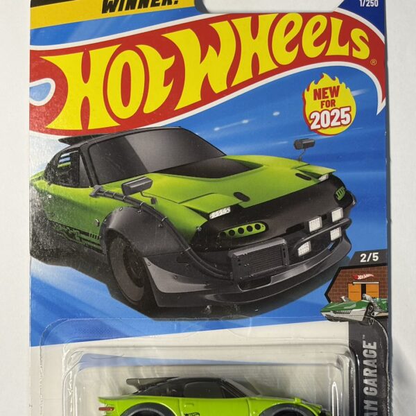 MAZDA MX-5 MIATA GREEN