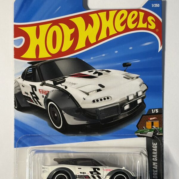 MAZDA MX-5 MIATA WHITE