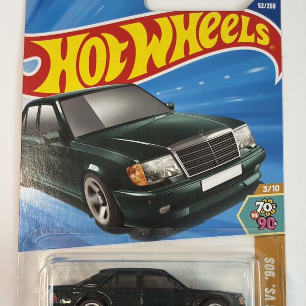 MERCEDES BENZ 500 E GREEN